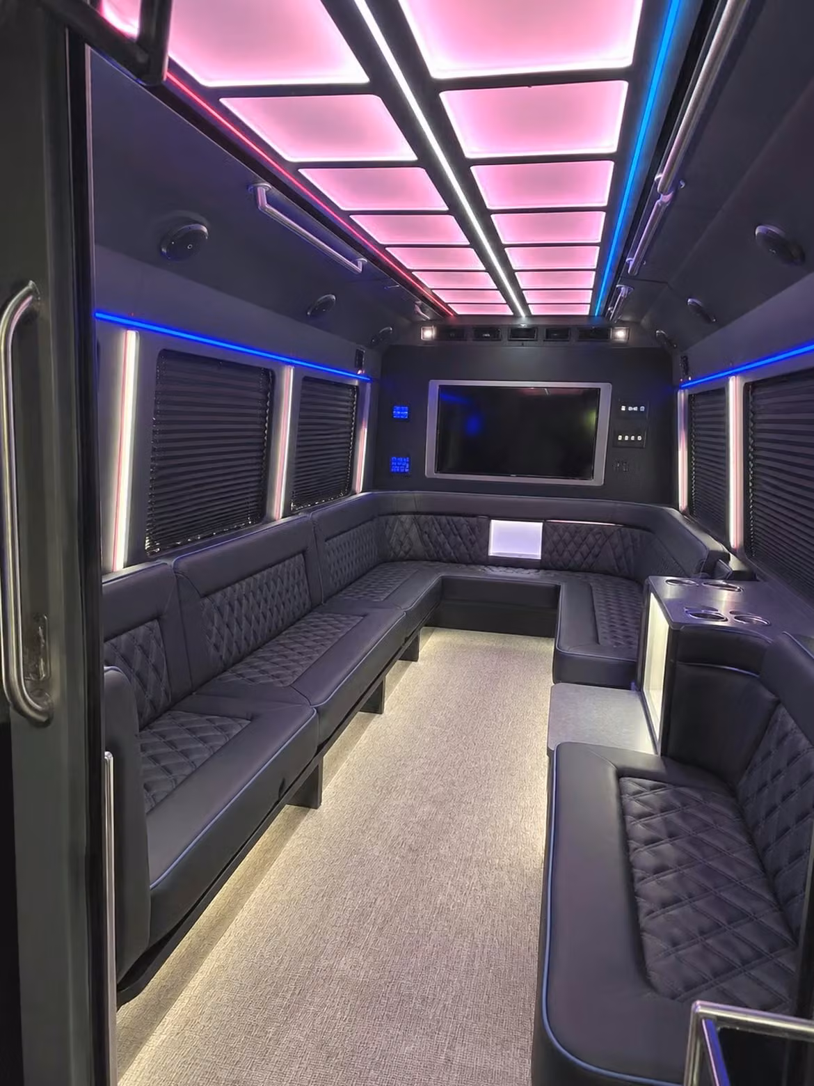 got 30 seconds that s all it takes to compare norfolk prom party bus prices
