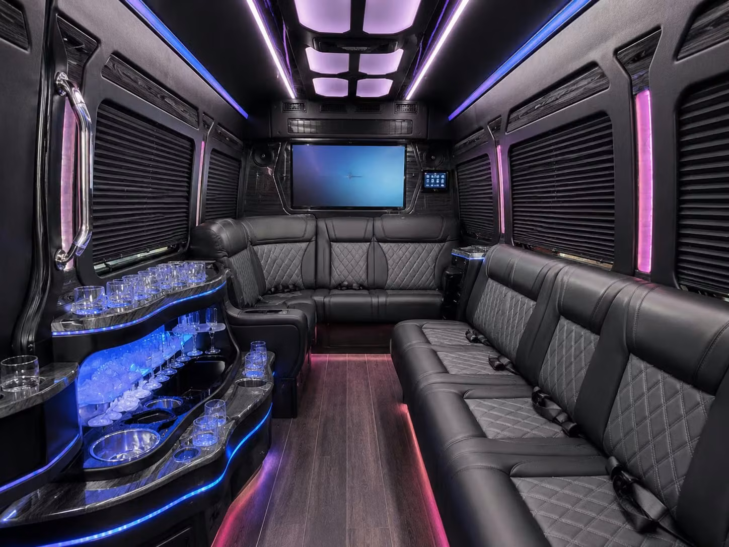 norfolk sports team and fan group transportation